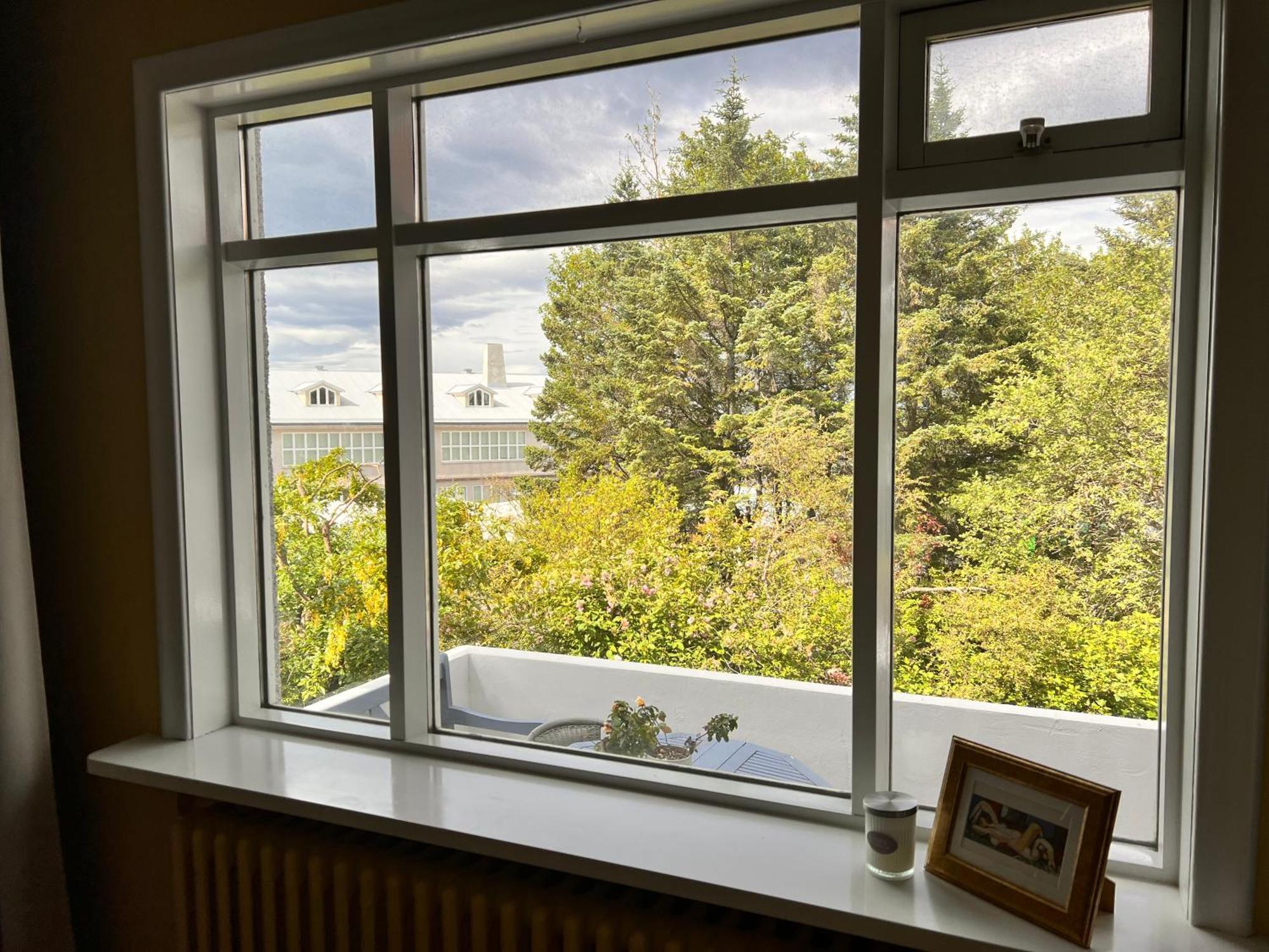 Casa Disa - Dreams, A Boutique Guesthouse In Reykjavik City'S Central Park And Botanical Garden In Laugardalur, Hot-Spring-Valley Eksteriør bilde